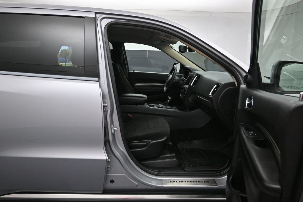 Used 2018 Dodge Durango SXT w/ 3rd Row Seating Group RWD image 27
