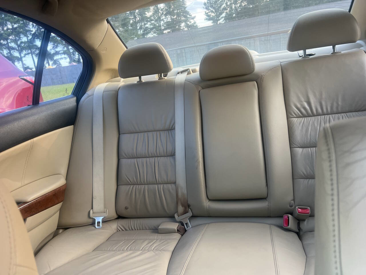 Used 2012 Honda Accord EX-L image 16