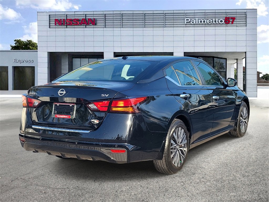 Certified 2023 Nissan Altima 2.5 SV image 6