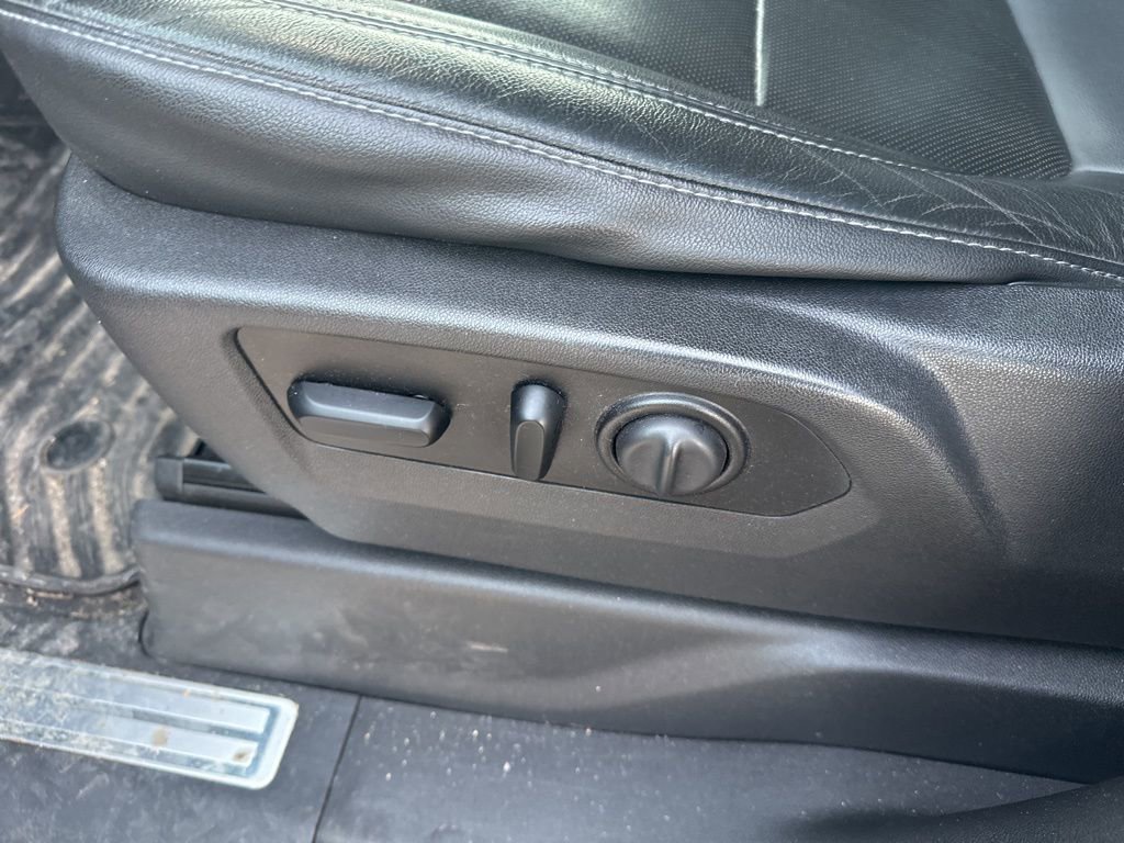 Certified 2020 Chevrolet Silverado 1500 LTZ w/ LTZ Plus Package image 19