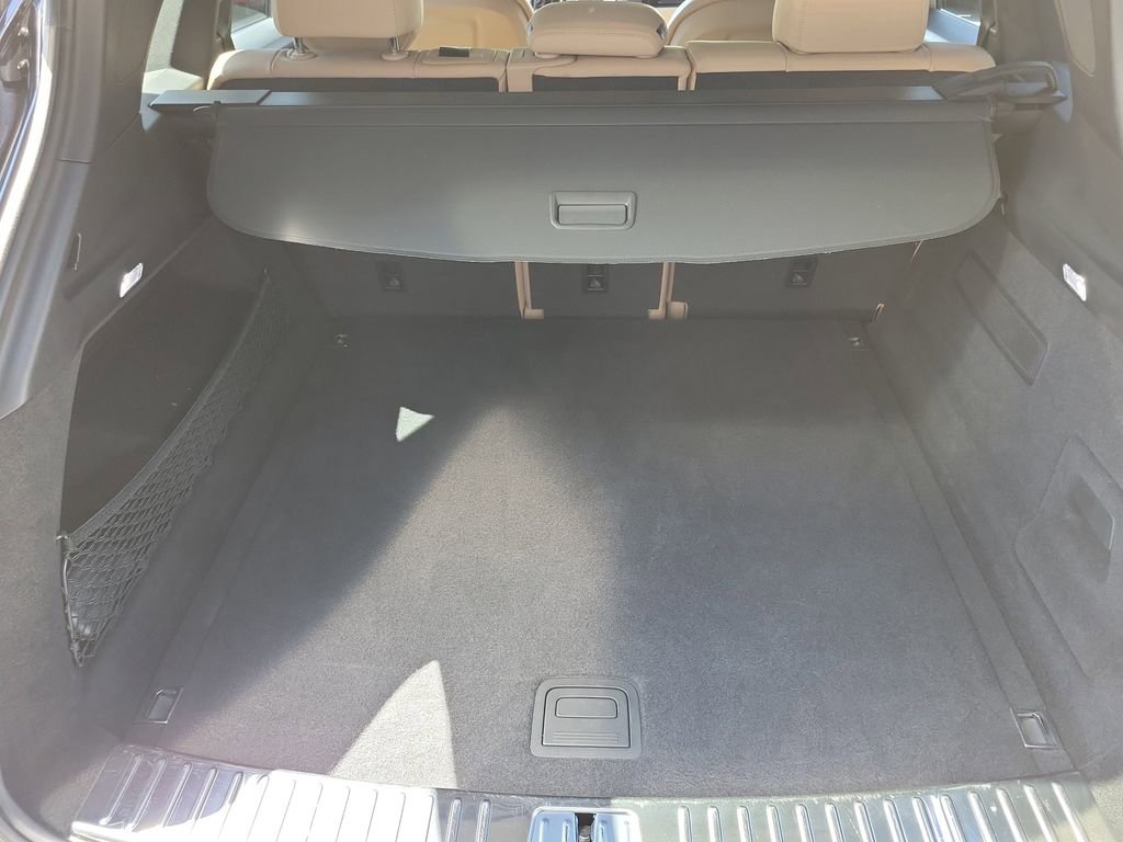 Certified 2020 Porsche Cayenne S image 17