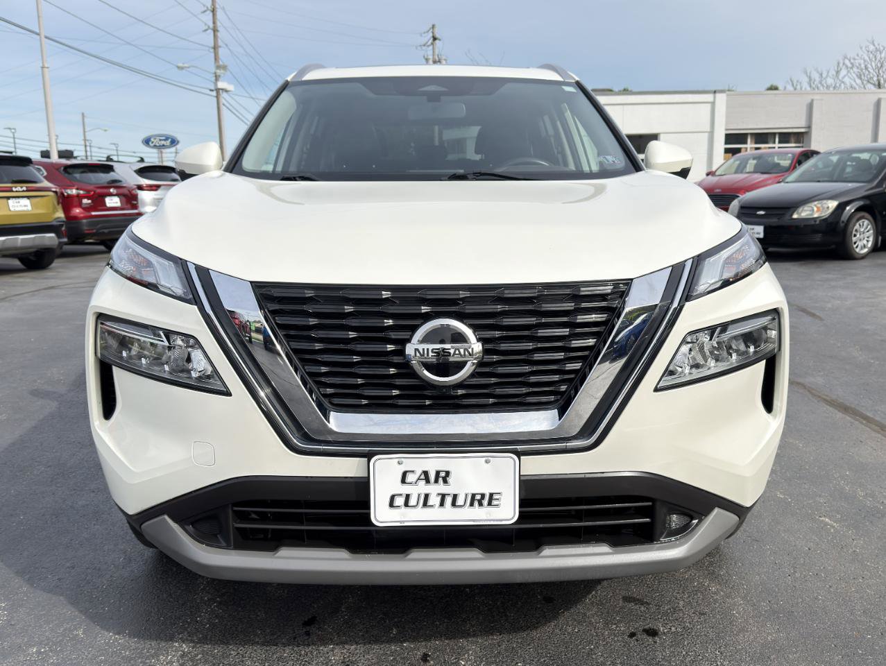 Used 2021 Nissan Rogue SV w/ Premium Package AWD/4WD image 6