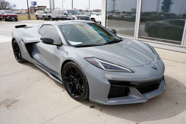 Used 2025 Chevrolet Corvette Z06 image 29
