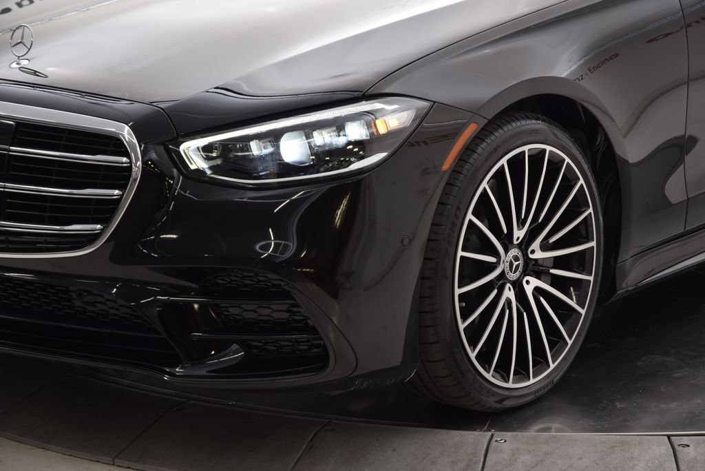 Certified 2022 Mercedes-Benz S 500 4MATIC image 11