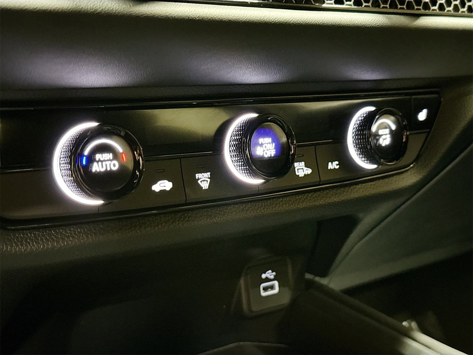 Used 2024 Honda HR-V Sport image 15