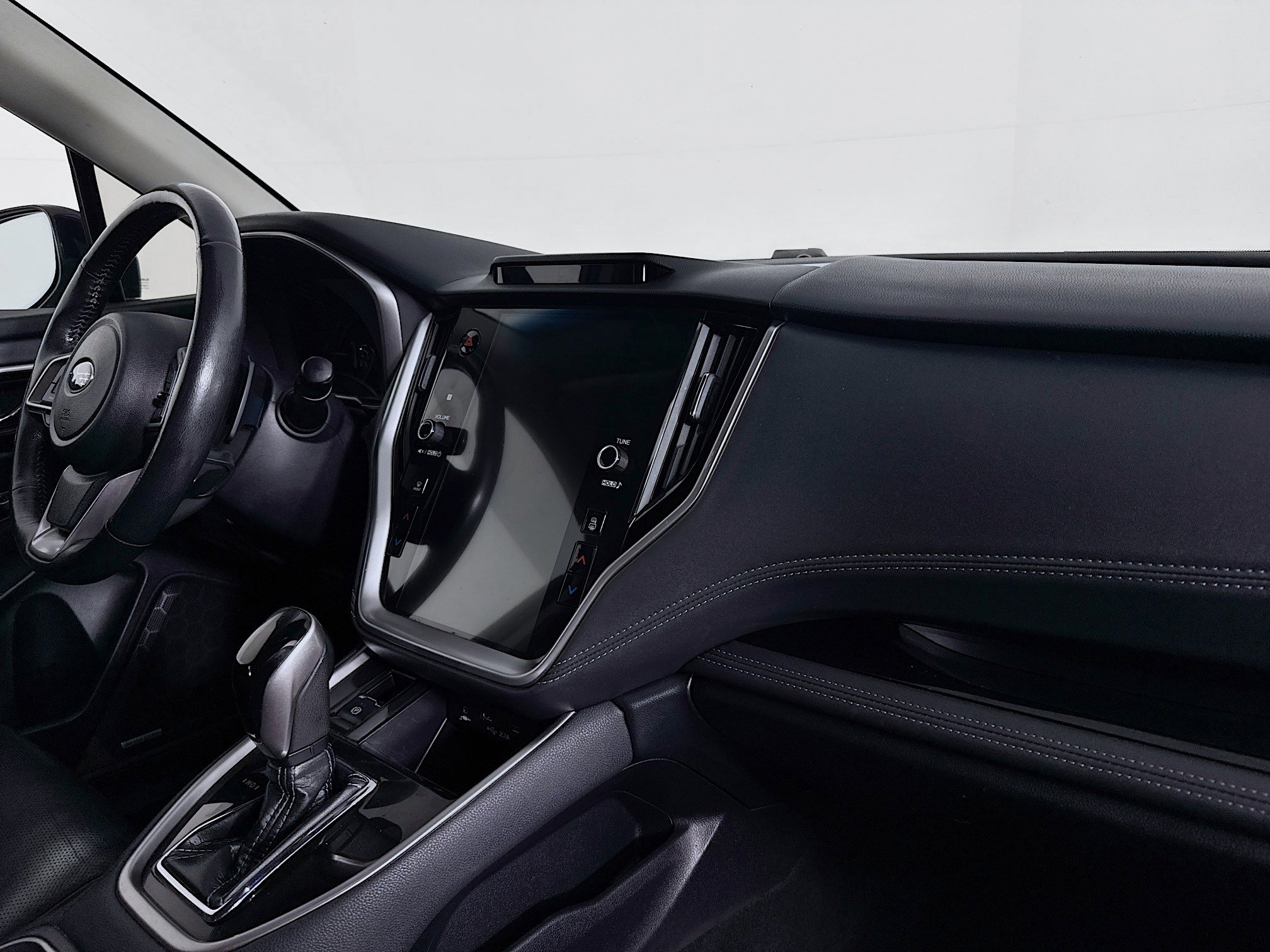 Used 2021 Subaru Outback Limited XT image 30