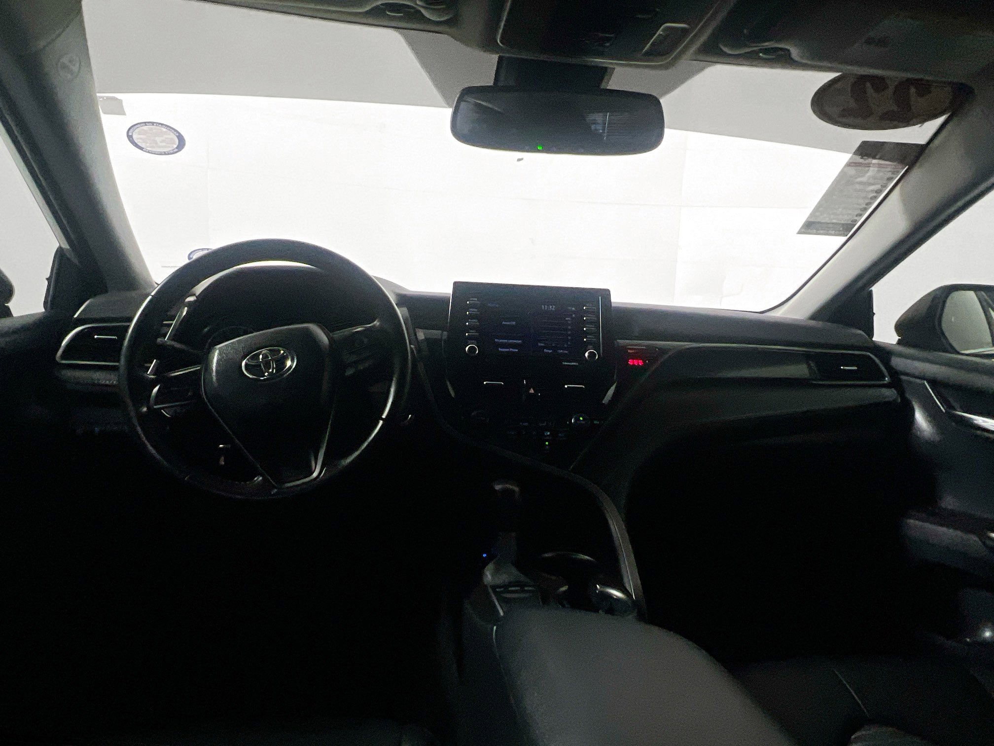 Used 2022 Toyota Camry SE image 30