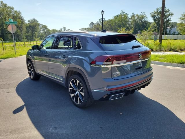Used 2024 Volkswagen Atlas Cross Sport SEL Premium R-Line AWD/4WD image 3