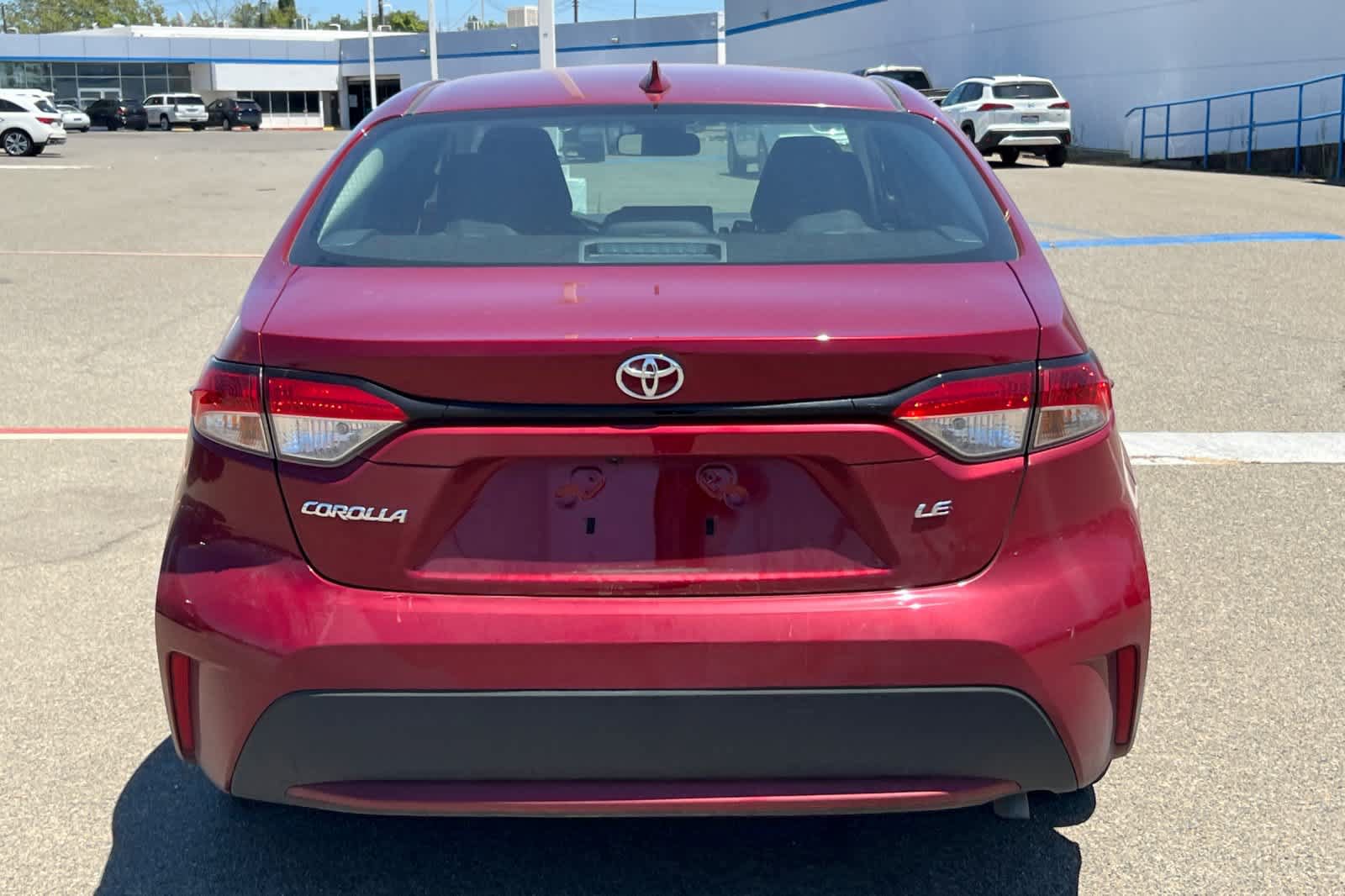 Used 2022 Toyota Corolla LE w/ LE Convenience Package FWD image 5