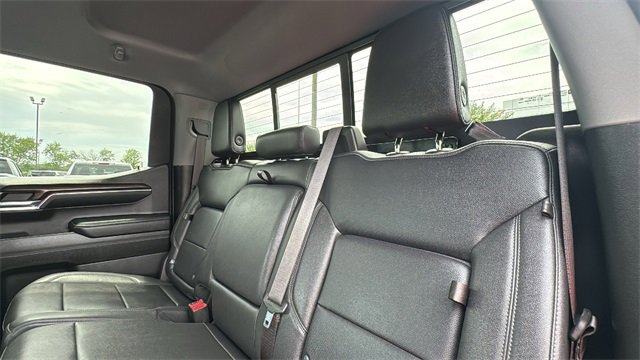 Used 2023 GMC Sierra 1500 SLT w/ SLT Premium Plus Package image 24