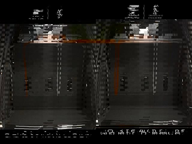 Used 2023 Cadillac Escalade Premium Luxury image 29