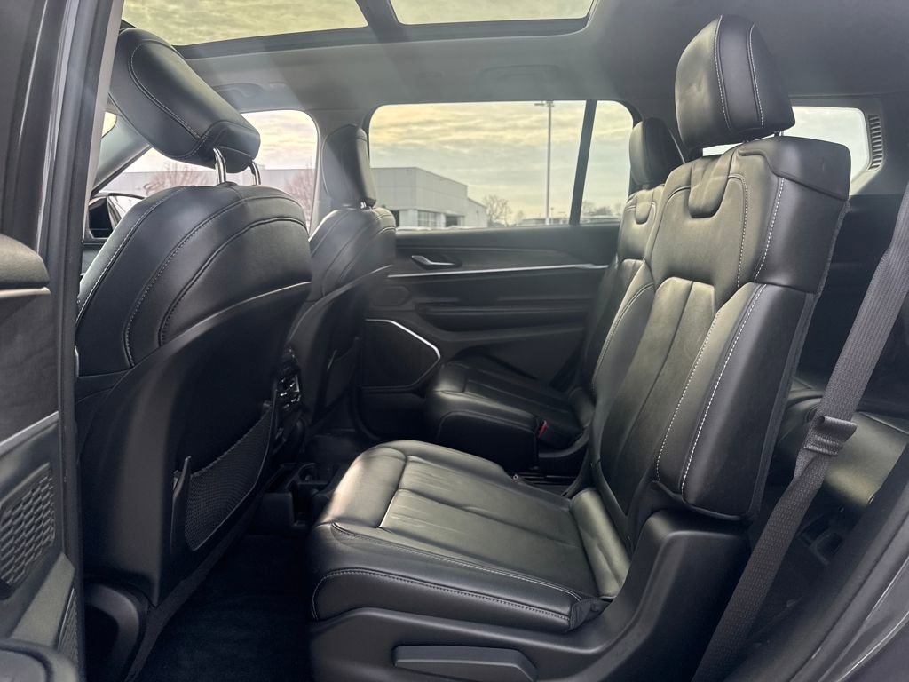 Used 2021 Jeep Grand Cherokee L Limited image 15