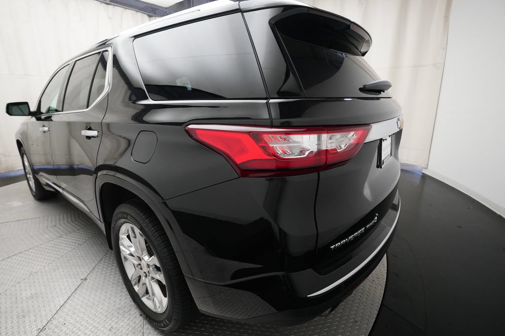 Used 2020 Chevrolet Traverse High Country AWD/4WD image 36