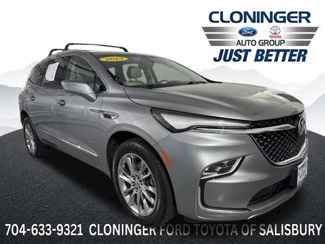 Used 2023 Buick Enclave Avenir w/ Avenir Technology Package AWD/4WD image 1