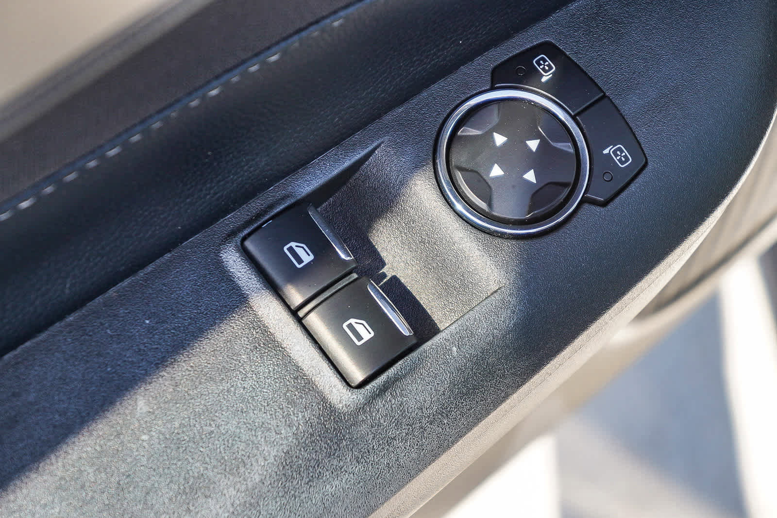 Used 2015 Ford Mustang EcoBoost w/ Ecoboost Performance Package image 22