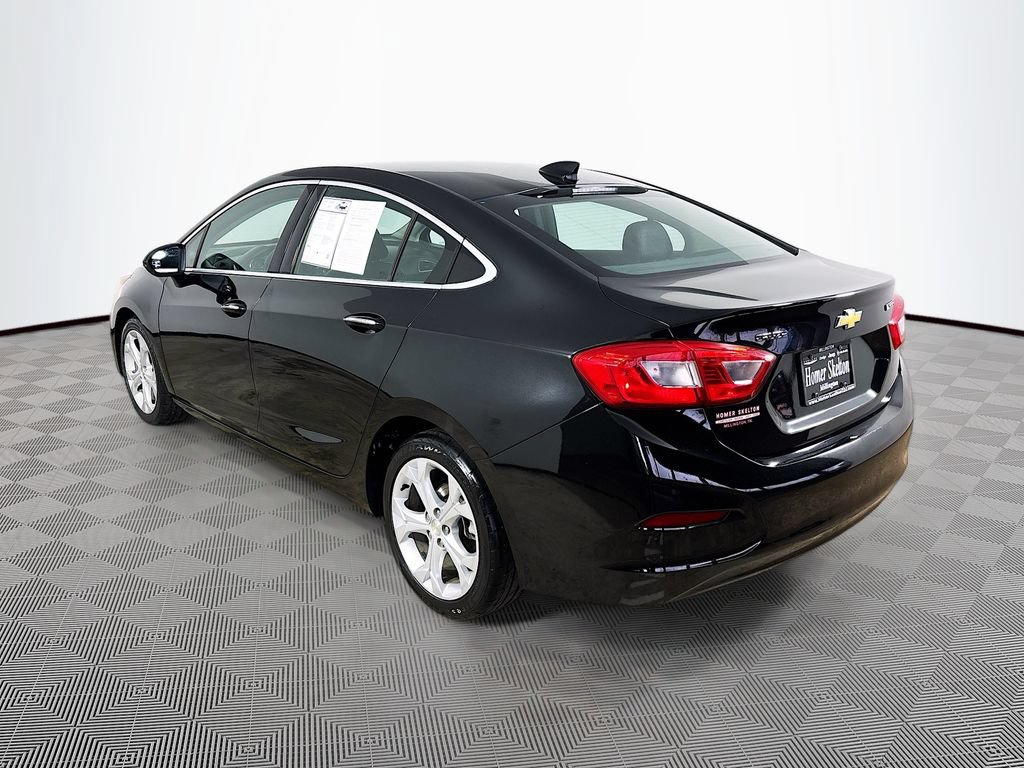 Used 2017 Chevrolet Cruze Premier FWD image 5