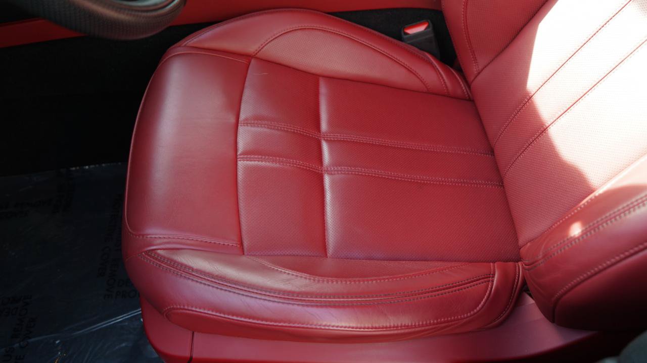 Used 2023 Maserati Levante Modena AWD/4WD image 39