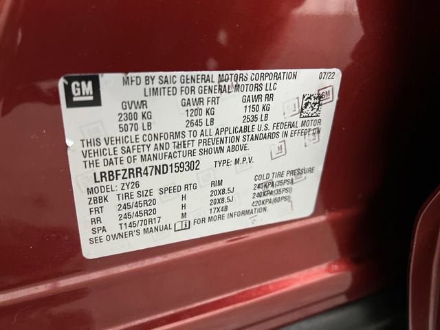 Certified 2022 Buick Envision Avenir w/ Technology Package II image 35