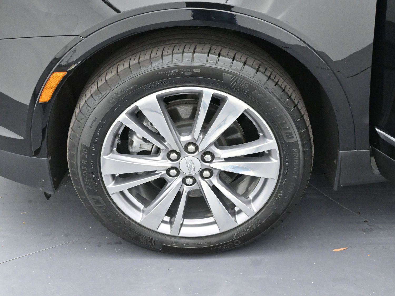 Certified 2025 Cadillac XT5 Premium Luxury image 34