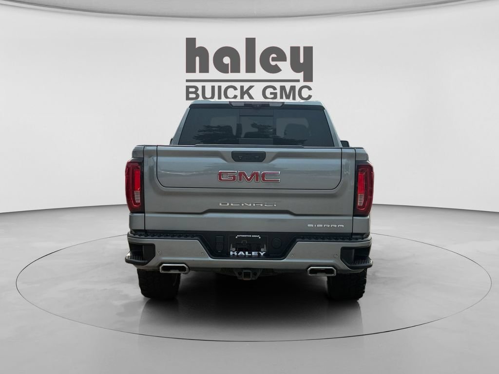 Used 2023 GMC Sierra 1500 Denali w/ Denali Reserve Package AWD/4WD image 4