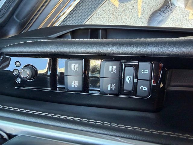 New 2024 Jeep Wagoneer 2WD w/ Premium Group I image 20