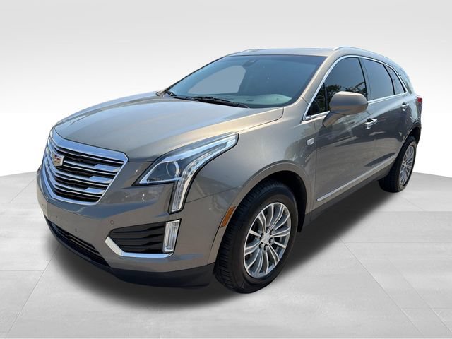 Used 2018 Cadillac XT5 Luxury w/ Driver Awareness Package AWD/4WD image 3