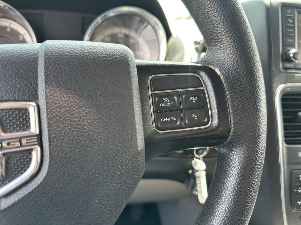 Used 2016 Dodge Grand Caravan SXT FWD image 15