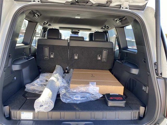 New 2026 Toyota Land Cruiser image 5