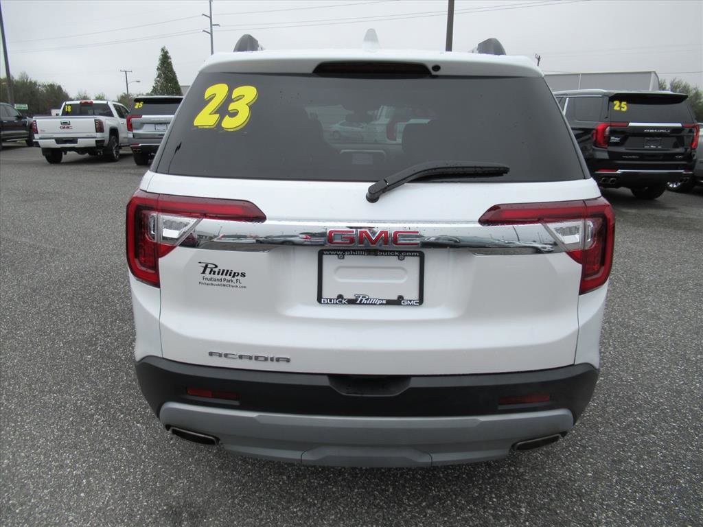 Used 2023 GMC Acadia SLT image 6