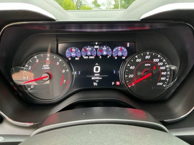 Used 2019 Chevrolet Camaro SS RWD image 21