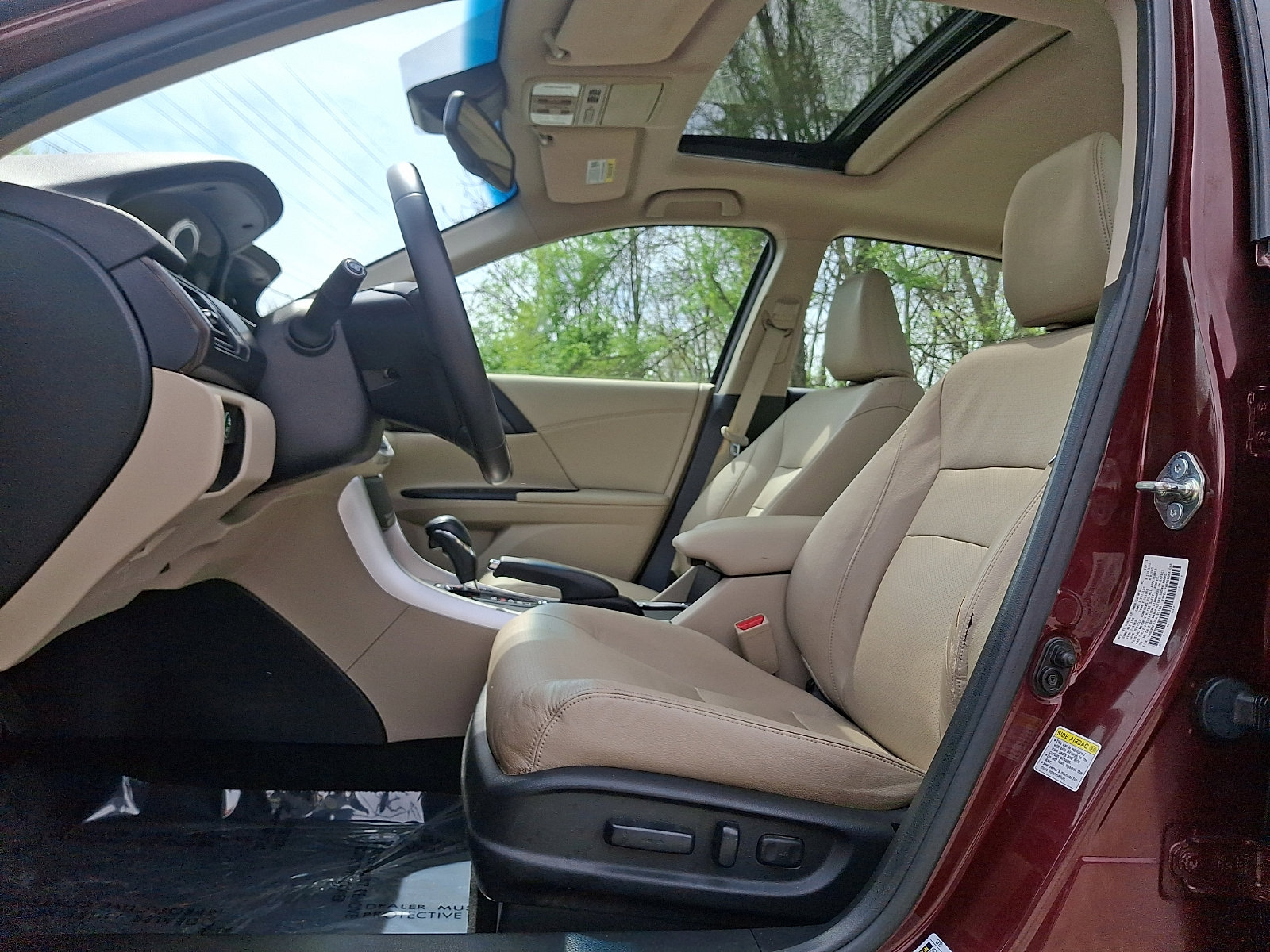 Used 2015 Honda Accord EX-L image 13