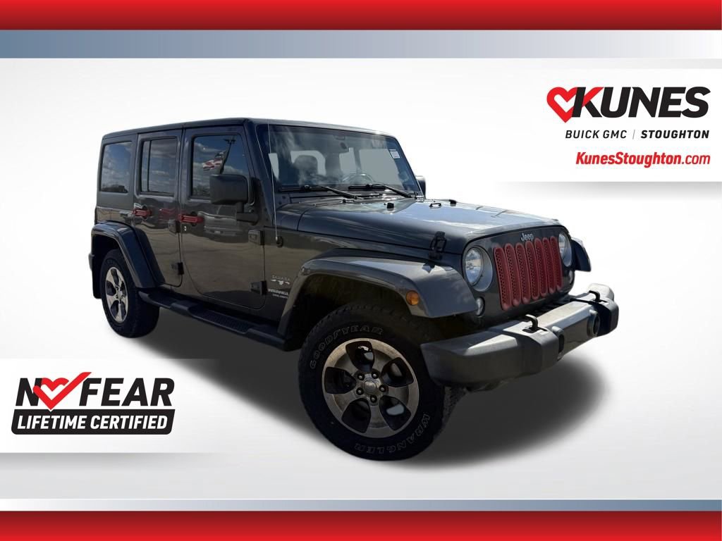 Used 2016 Jeep Wrangler Unlimited Sahara w/ Dual Top Group AWD/4WD image 4