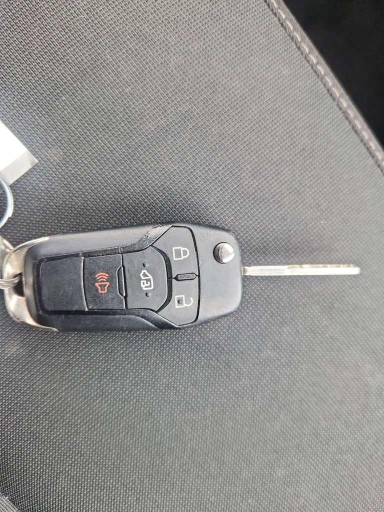 Used 2022 Ford Transit 350 XLT image 25