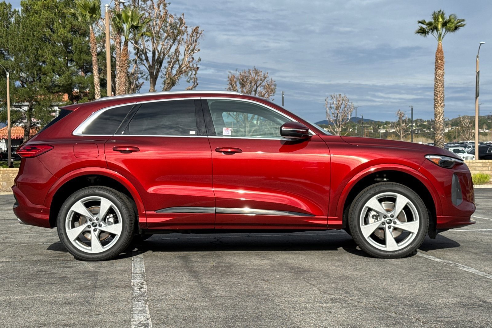 New 2025 Audi Q5 Premium Plus image 3