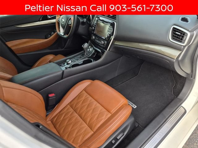 Certified 2020 Nissan Maxima Platinum w/ Reserve Package FWD image 11