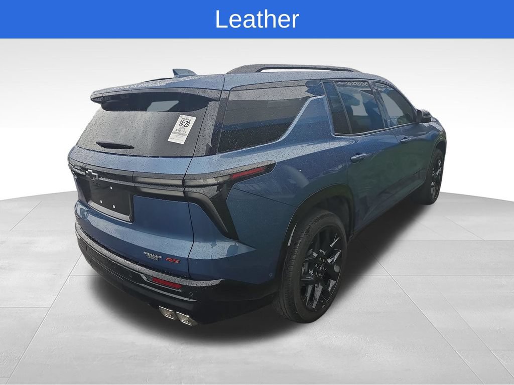 Used 2026 Chevrolet Traverse RS FWD image 8