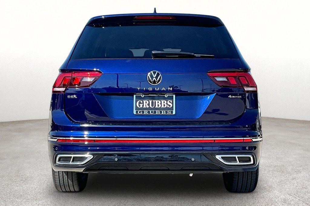 Used 2024 Volkswagen Tiguan SEL R-Line AWD/4WD image 5