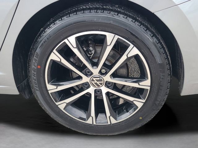 Used 2023 Volkswagen Jetta Sport image 8