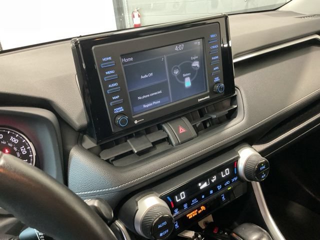 Used 2021 Toyota RAV4 XLE w/ Convenience Package AWD/4WD image 15
