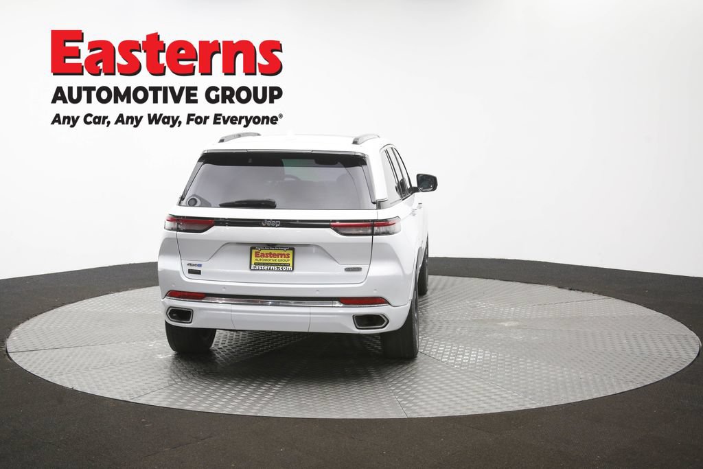 Used 2022 Jeep Grand Cherokee Overland AWD/4WD image 41