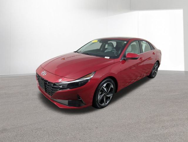 Used 2023 Hyundai Elantra Limited w/ Preferred Accessory Package