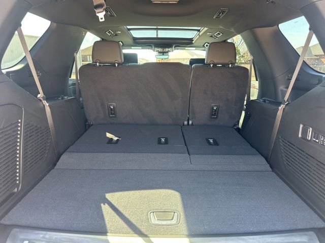 Certified 2024 Chevrolet Tahoe High Country w/ Advanced Technology Package image 31