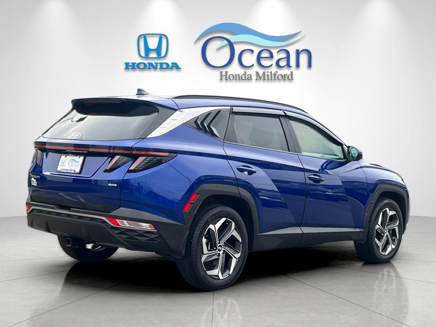 Used 2023 Hyundai Tucson SEL w/ Convenience Package AWD/4WD image 3