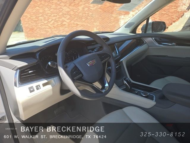 Certified 2025 Cadillac XT6 Premium Luxury image 8