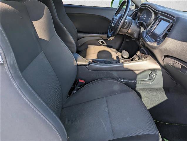 Used 2015 Dodge Challenger R/T Scat Pack image 27