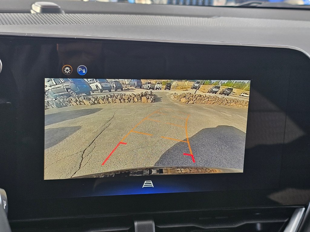 Certified 2026 Chevrolet Equinox LT AWD/4WD image 32
