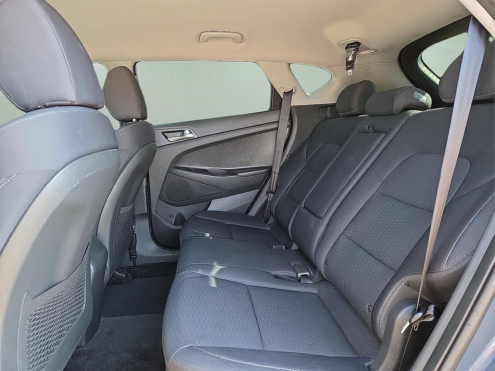 Used 2021 Hyundai Tucson SE FWD image 10