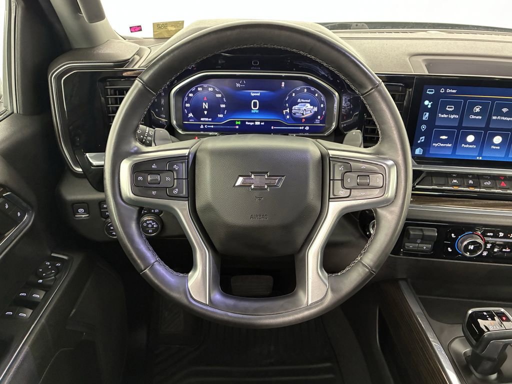 Used 2024 Chevrolet Silverado 1500 RST w/ Z71 Off-Road Package image 14