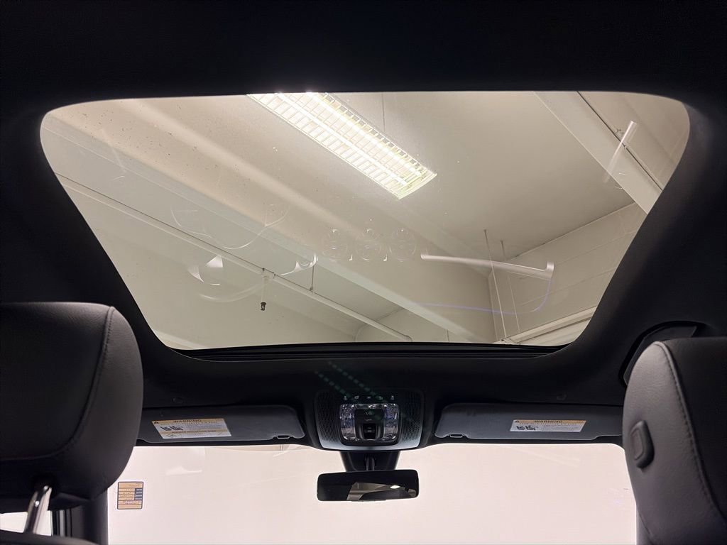 Certified 2022 Mercedes-Benz GLB 250 4MATIC image 22