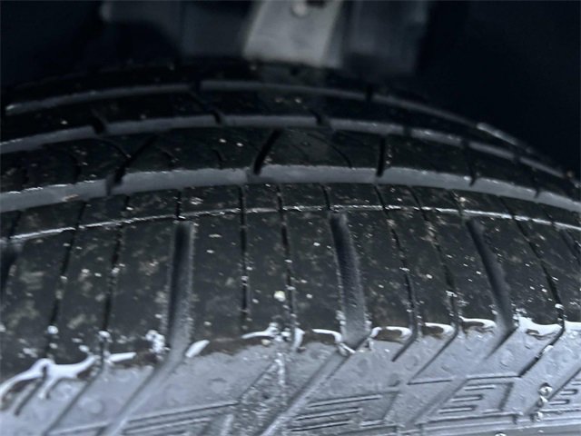 Used 2024 Volvo XC60 B5 Plus w/ Protection Package Premier image 10